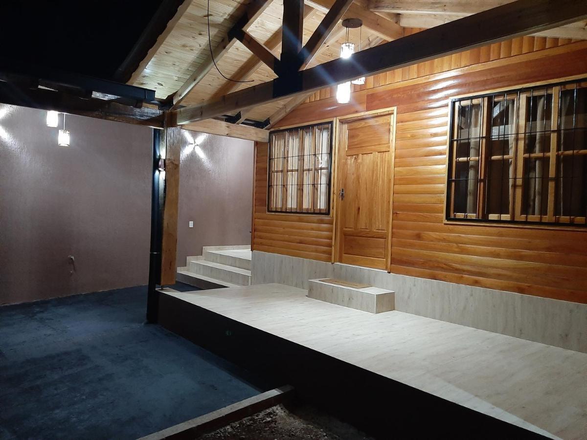 Jas Lodge